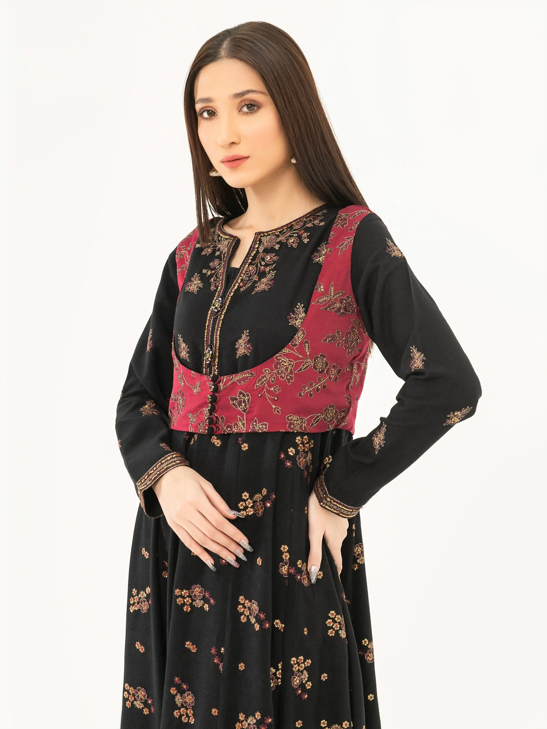 2 Piece Karandi Suit-Embroidered (Pret)