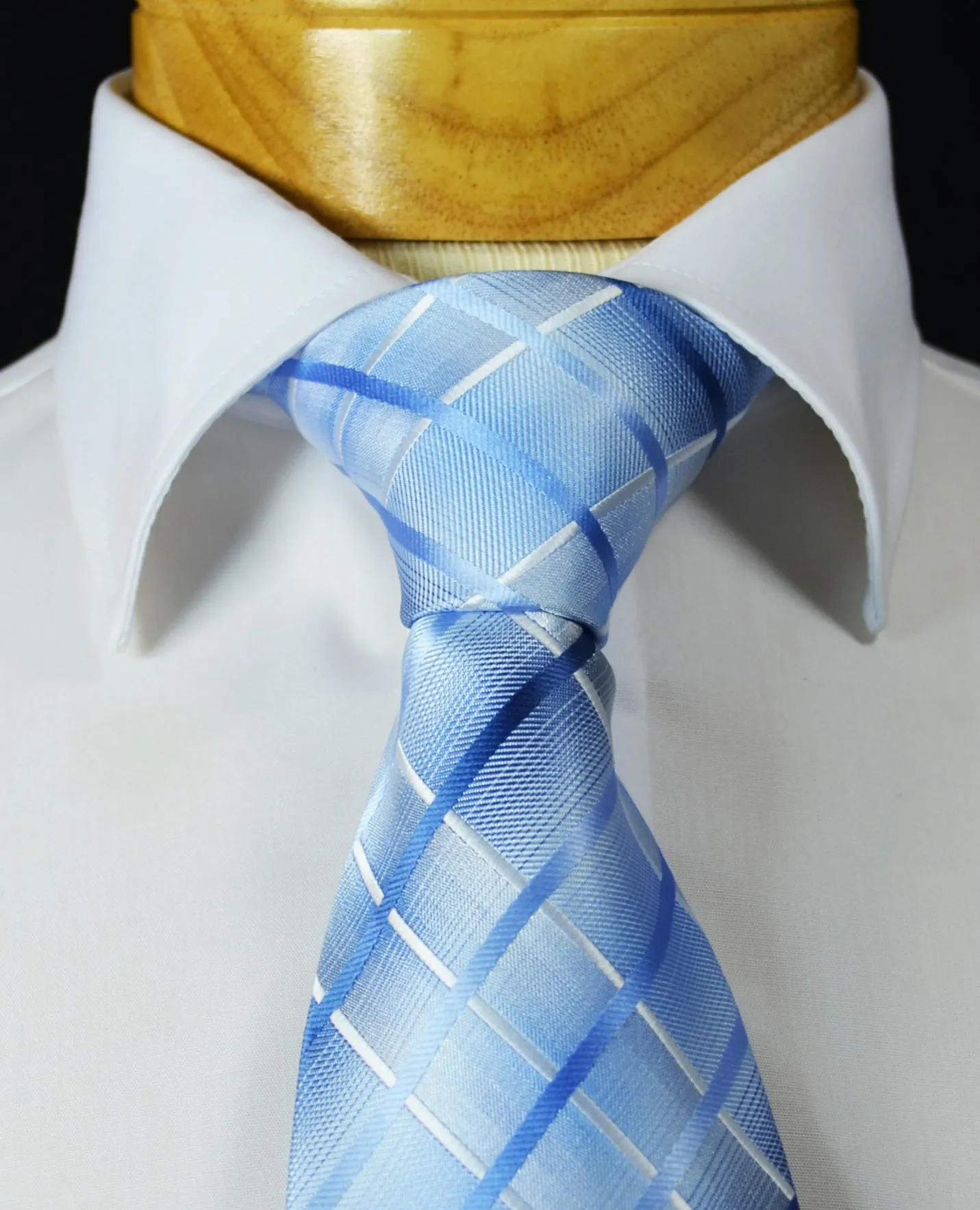 Blue Plaid Men's Tie and Pocket Square