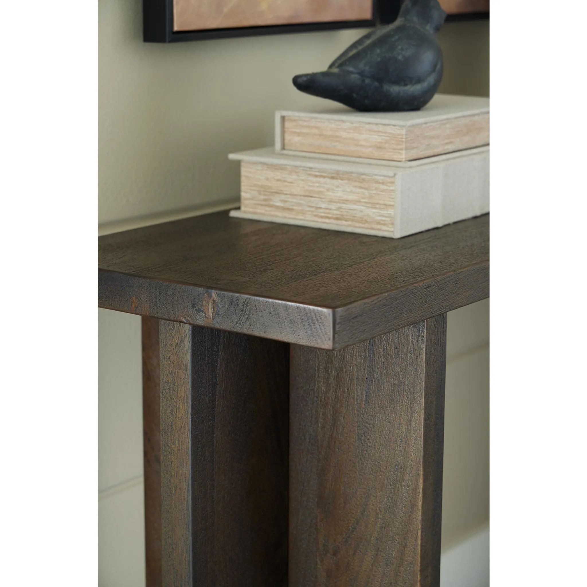 Jalenry Console Table