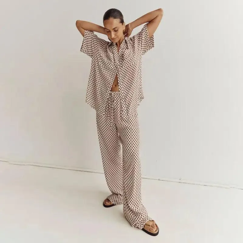 Women’s Summer Printed Short-sleeved Shirt And Trousers Suit